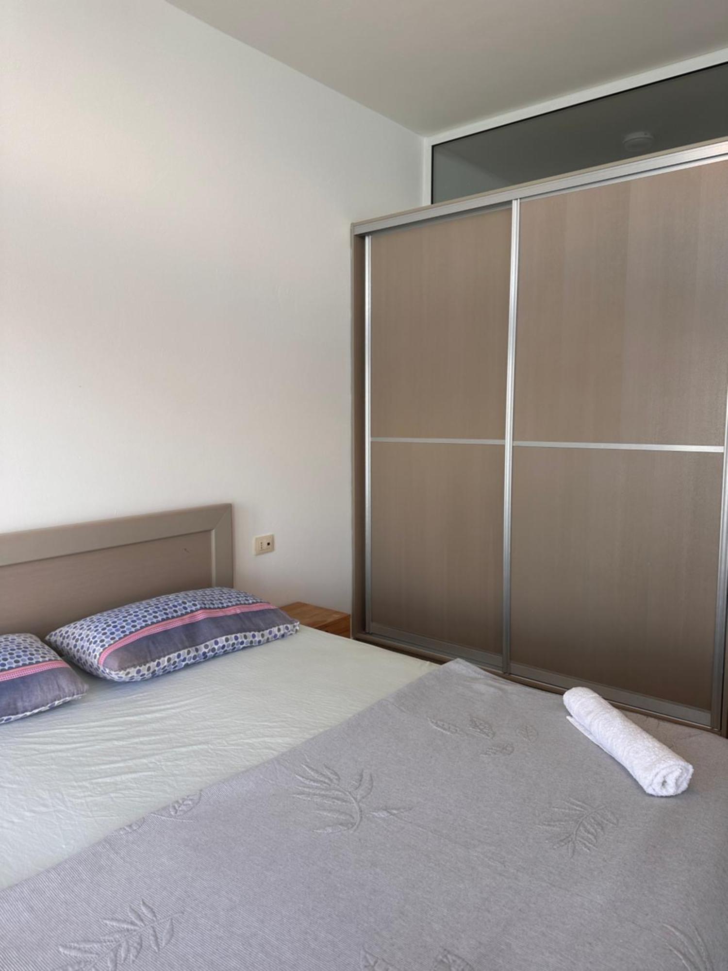 Sail Sea View Apartments ซารานเดอ ภายนอก รูปภาพ